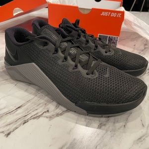 Nike Metcon 5 Shoes, Size 10